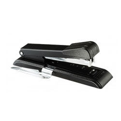 B8R-BLACK STAPLER WITH STAPLE REMOVER